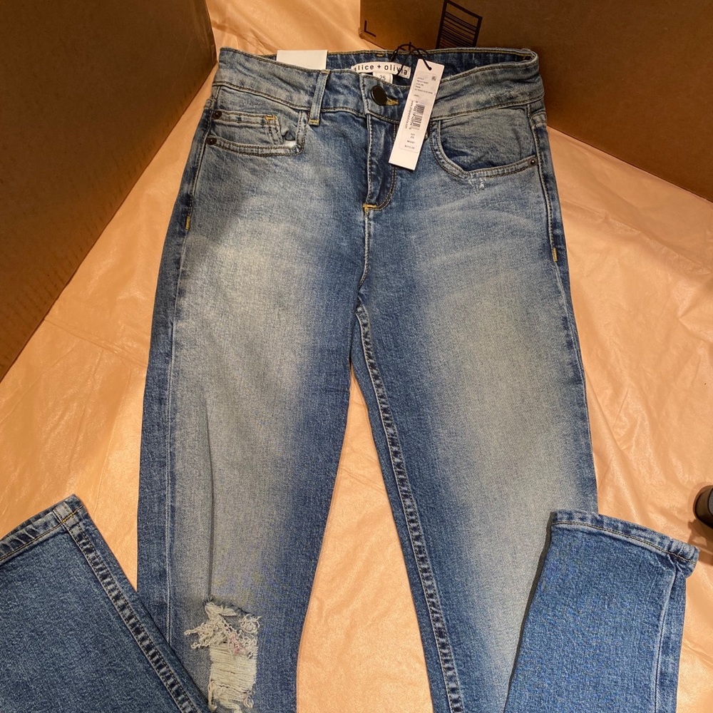 Alice +Olivia  Jeans